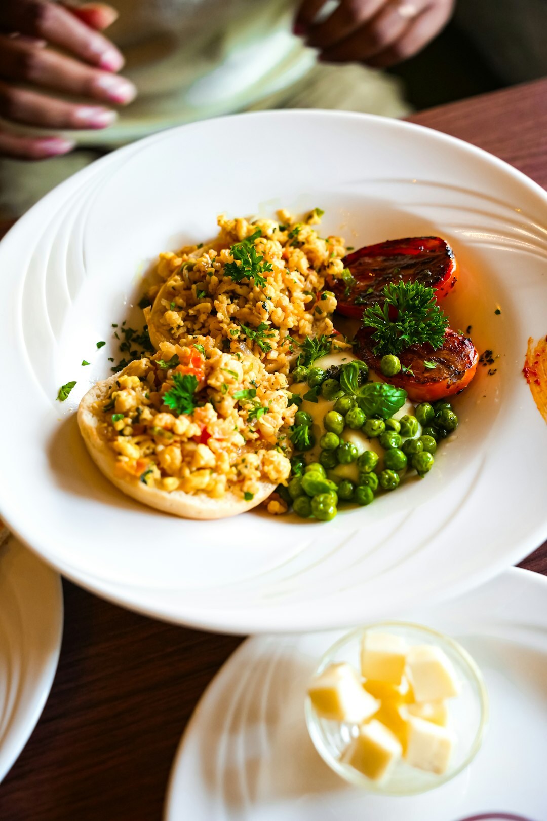 scrambled eggs with vegetables